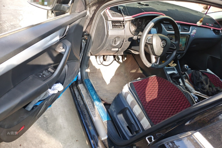 Skoda Octavia 2017 car image #18