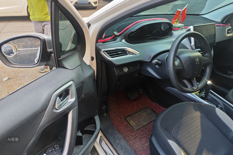 Peugeot 2008 2017 car image #18