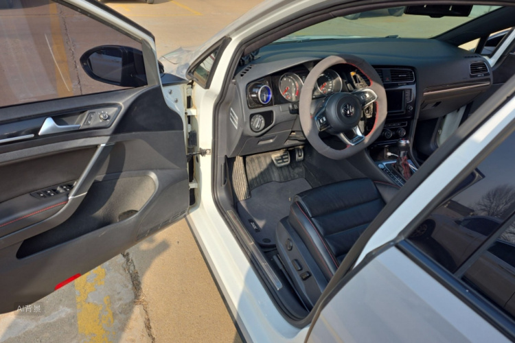 Volkswagen GolfGTI 2016 #18 Volkswagen GolfGTI 2016 car image #18