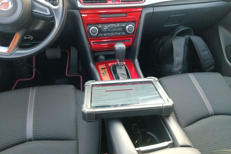 Mazda 3 Axela 2018 imagem de carro #18