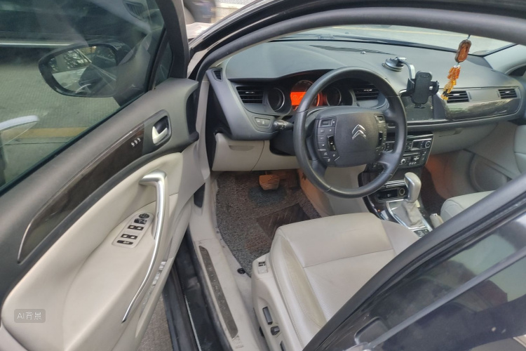 Citroen C5 2013 car image #18