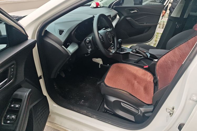 MG 5 2025 car image #18