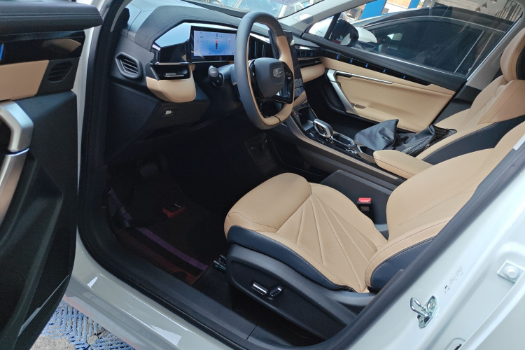 GEELY Boyue L 2024 #18 GEELY Boyue L 2024 car image #18