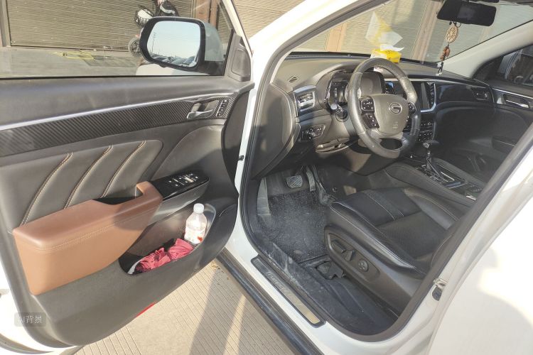 GAC Trumpchi GS7 2017 car image #18