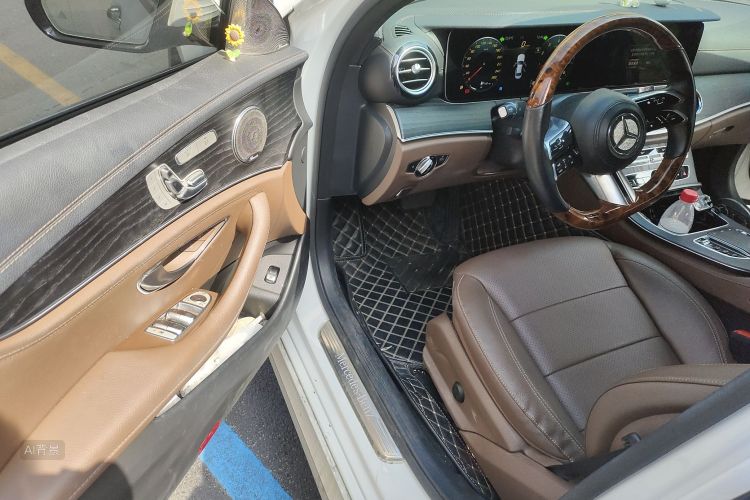 Mercedes-Benz E Class 2021 car image #18