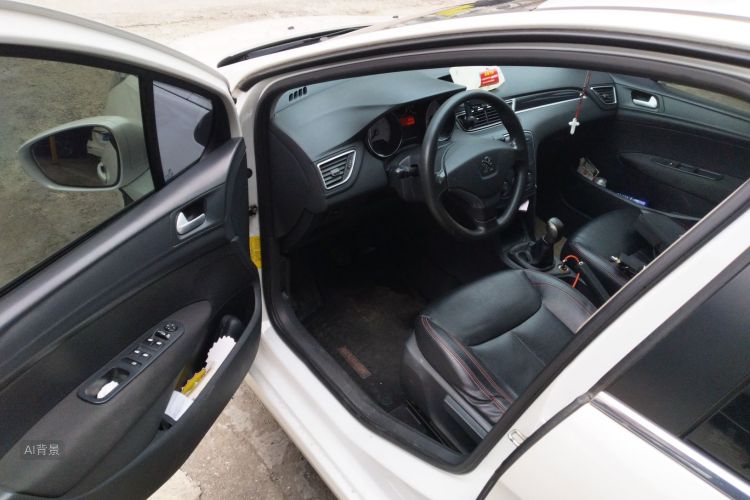 Peugeot 308 2016 car image #18