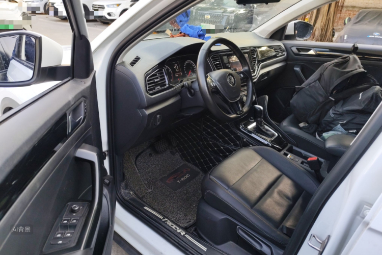 T-Roc 2019 #18 T-Roc 2019 car image #18