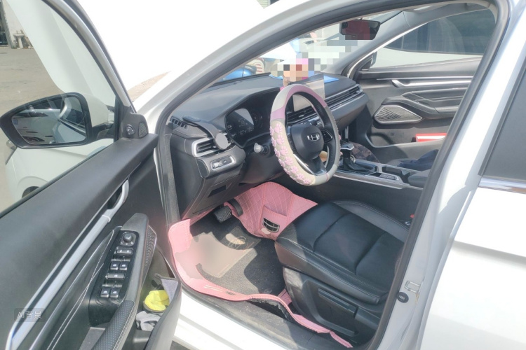GEELY Emgrand 2023 #18 GEELY Emgrand 2023 car image #18