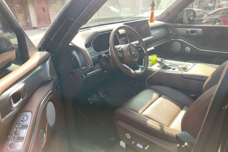 Tank 700 New Energy 2024 #18 Tank 700 New Energy 2024 car image #18