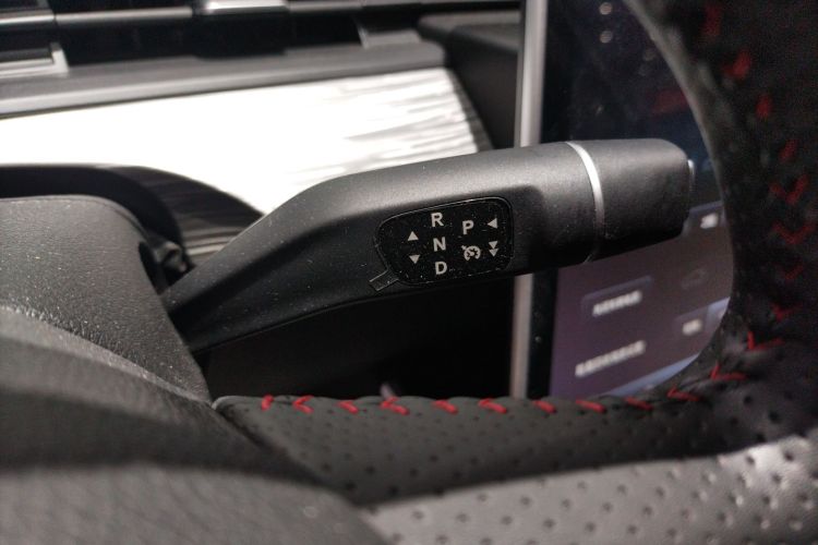 哪吒汽车 哪吒AYA 2023 汽车图片 #18