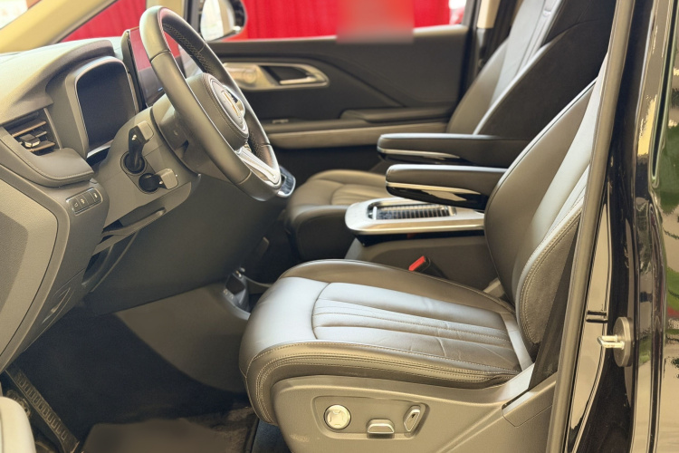 HongQi HQ9 PHEV 2024 #18 HongQi HQ9 PHEV 2024 immagine di auto #18