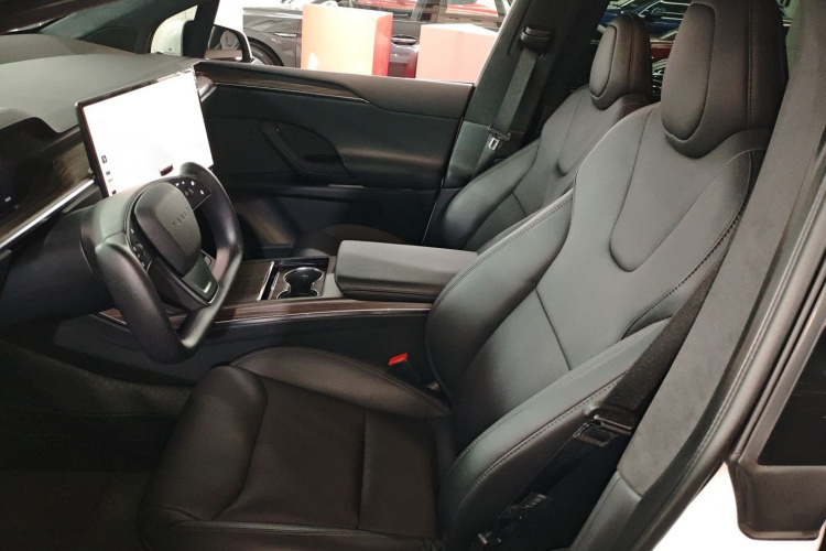 特斯拉 Model X 2023 汽车图片 #18