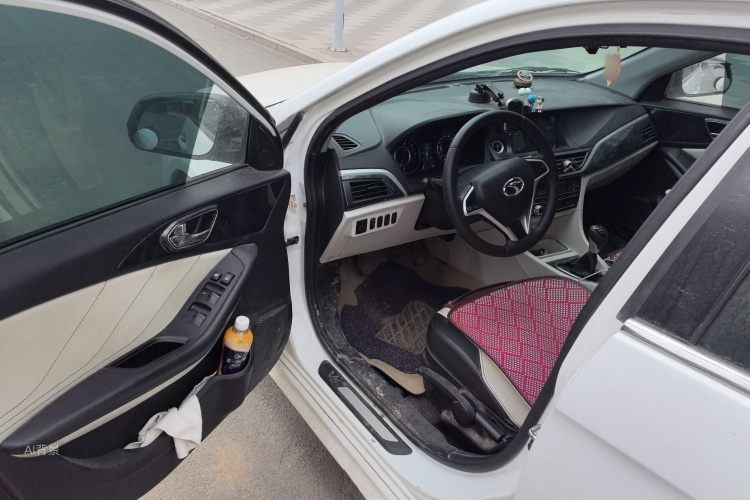 Soueast V5 Lingzhi 2017 car image #18