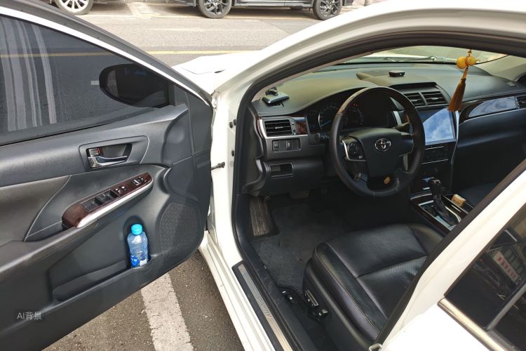 Toyota Camry 2017 immagine di auto #18