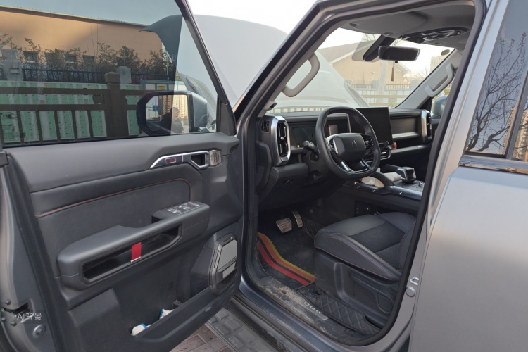 Jetour Traveller 2024 car image #18