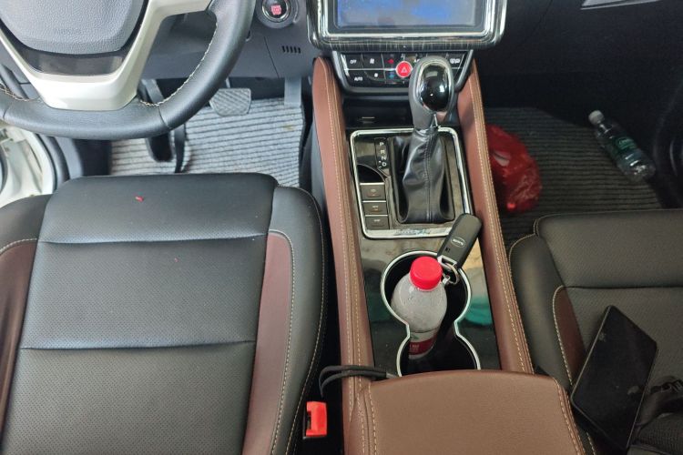 SWM X7 2017 #18 SWM X7 2017 изображение автомобиля #18