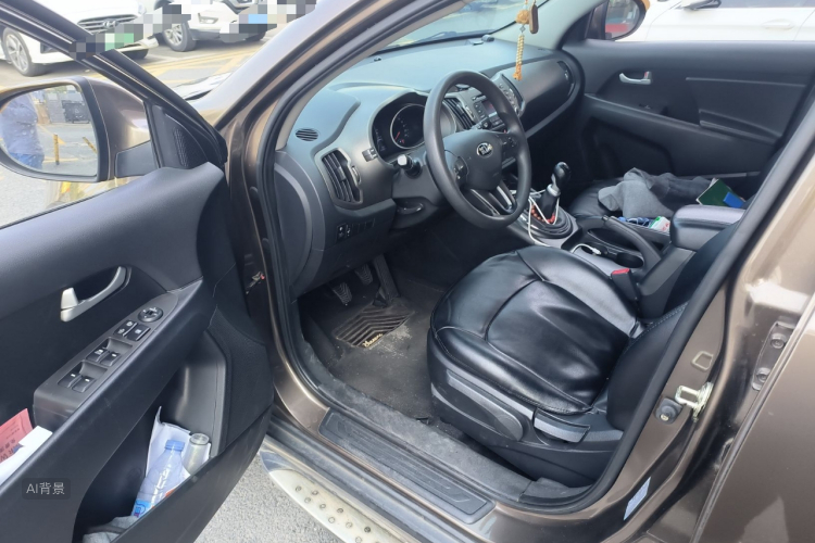 起亚 智跑 2015 汽车图片 #18