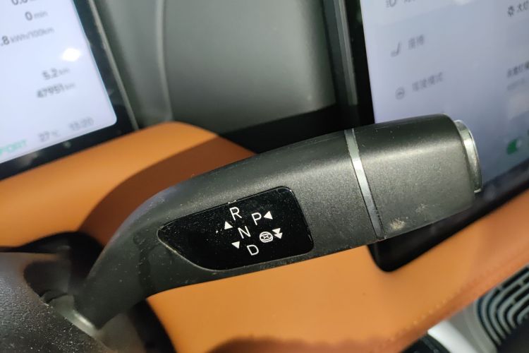 Xpeng G9 2023 #18 Xpeng G9 2023 car image #18