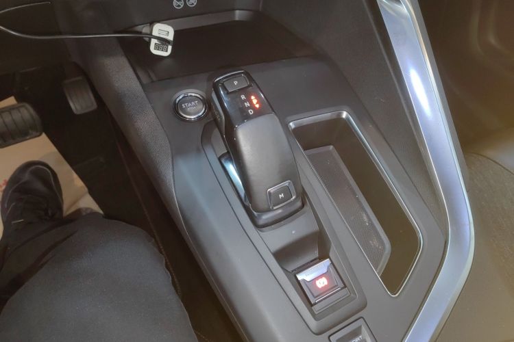 Peugeot 4008 2017 car image #18