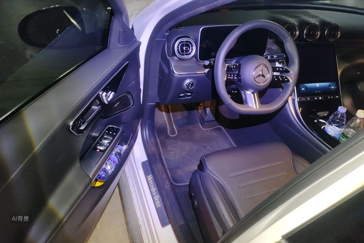 Mercedes-Benz C Class 2025 car image #18
