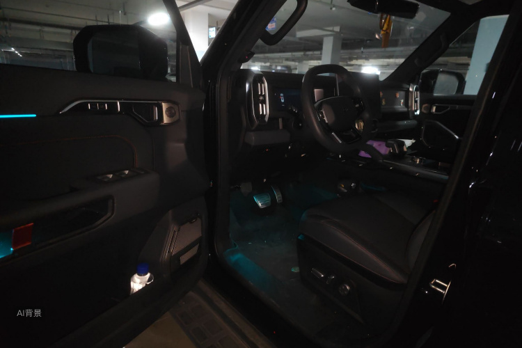 Jetour Traveller 2024 car image #18