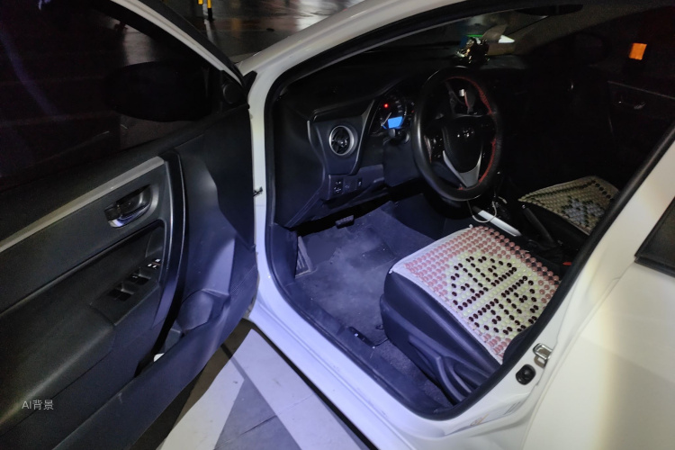 Toyota Corolla 2019 #18 Toyota Corolla 2019 car image #18