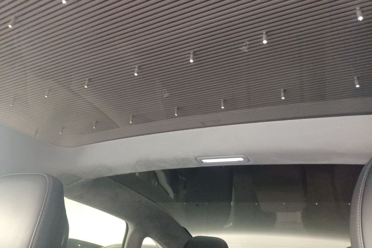 极氪 极氪007 2024 汽车图片 #18