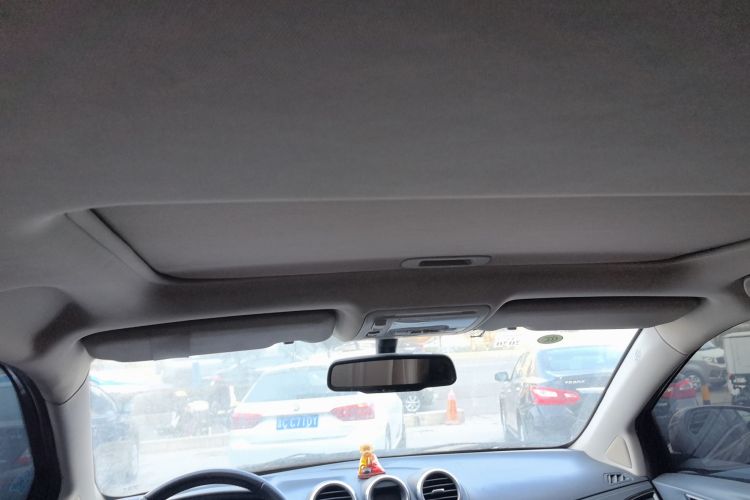 BYD S7 2018 #18 BYD S7 2018 car image #18