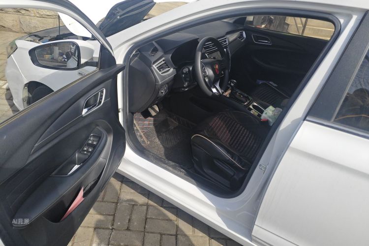 Roewe i5 2019 #18 Roewe i5 2019 car image #18