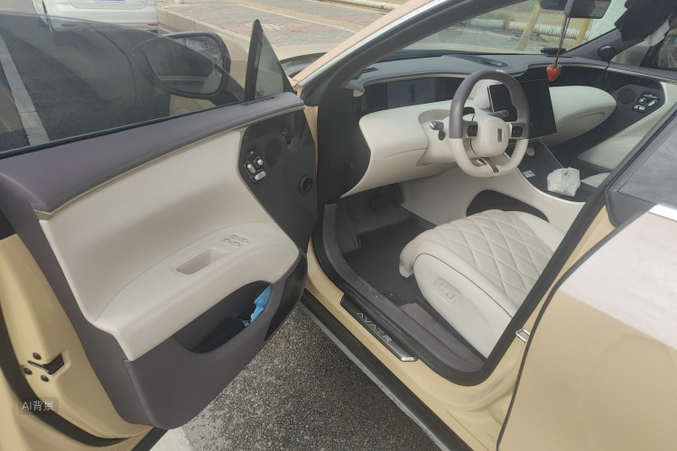 Avatr 11 2024 car image #18