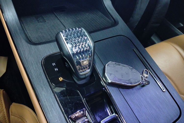 GAC Trumpchi ES9 2023 car image #18