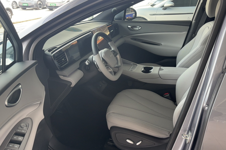 BYD Sea Lion 06 New Energy 2025 car image #18