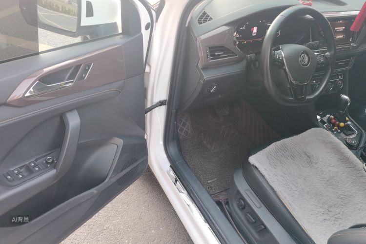 Volkswagen Tharu 2019 immagine di auto #18