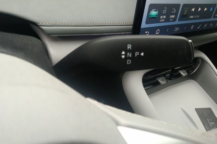 BYD Sea Lion 06 New Energy 2025 car image #18