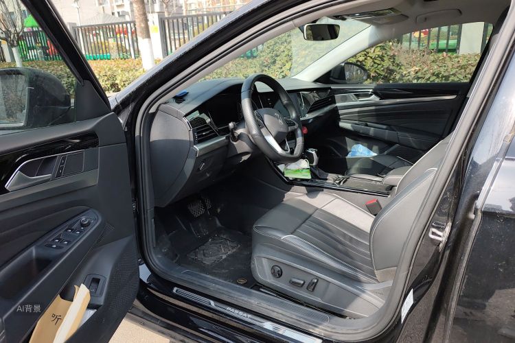 Volkswagen Passat 2022 immagine di auto #18