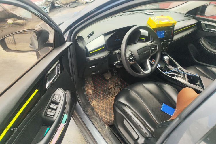 Roewe i5 2022 car image #18