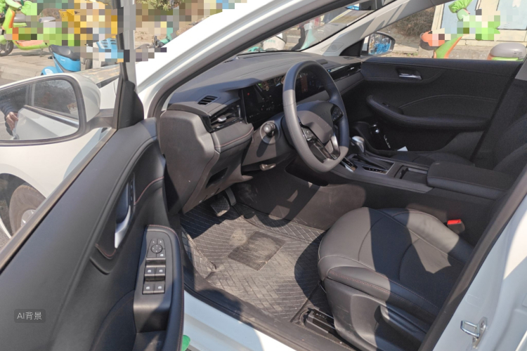 Roewe i5 2025 immagine di auto #18