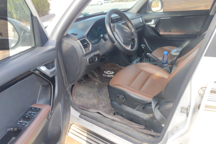 Chery Tiggo 3 2018 immagine di auto #18