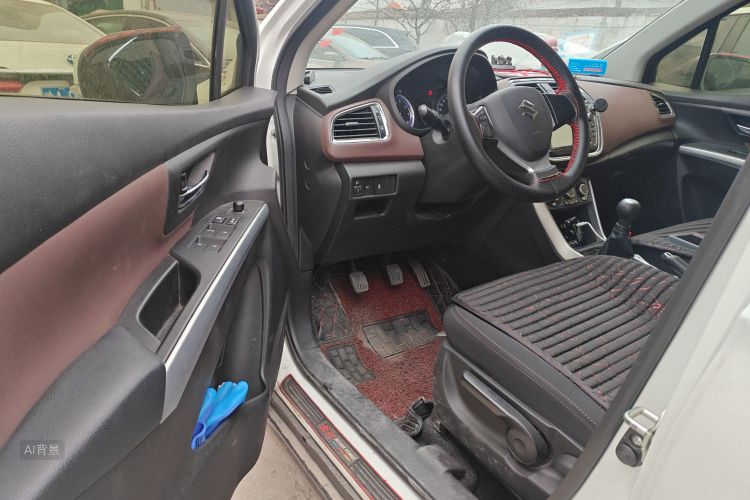 铃木 骁途 2018 汽车图片 #18