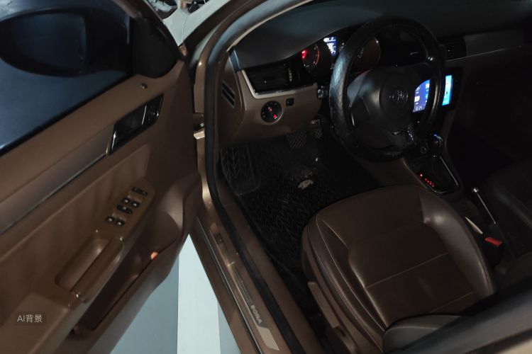 Volkswagen Bora 2014 immagine di auto #18