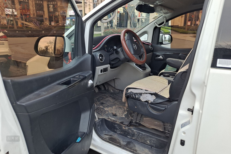 JAC 2017 #18 JAC 2017 car image #18