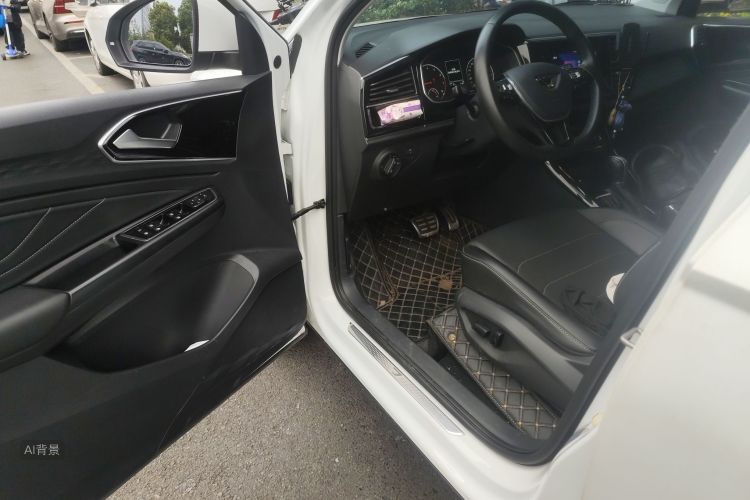 VS5 2021 car image #18