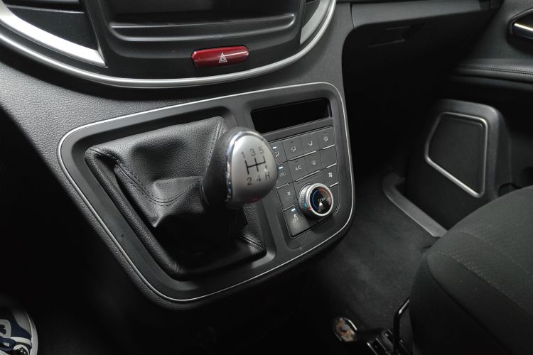 JAC 2022 #18 JAC 2022 immagine di auto #18