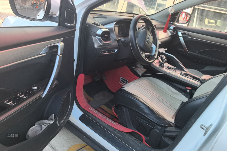 GEELY Coolray 2019 car image #18