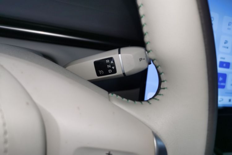 Deepal L07 2024 изображение автомобиля #18