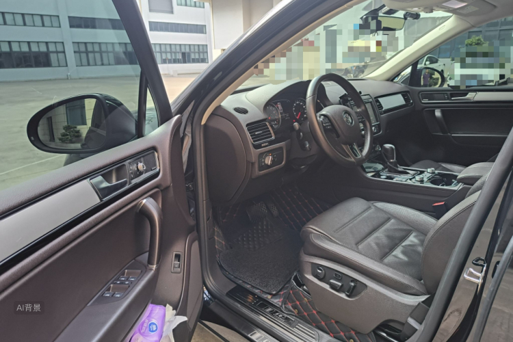 Volkswagen Touareg 2018 car image #18