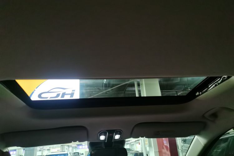 GAC Trumpchi E8 2025 car image #18