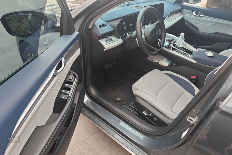 Preface 2022 immagine di auto #18