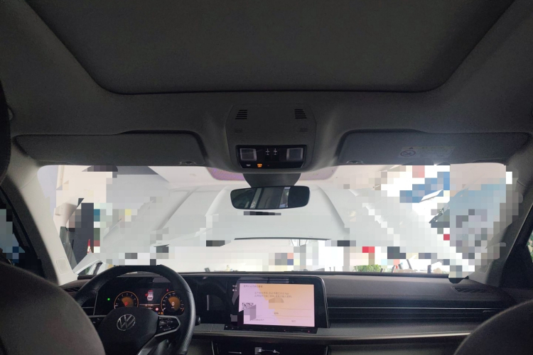 Volkswagen Tavendor 2023 car image #18