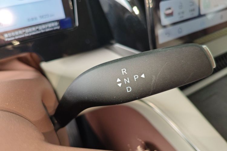 BYD Xia 2025 #18 BYD Xia 2025 imagen de coche #18